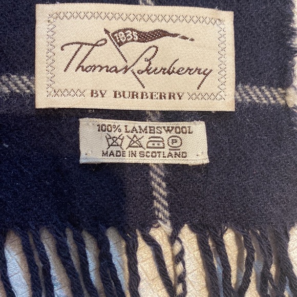 Burberry Haymarket Lambswool Check Scarf  w/ embroidered Logo🐴Dark Navy LARGE🔥 - Picture 6 of 12